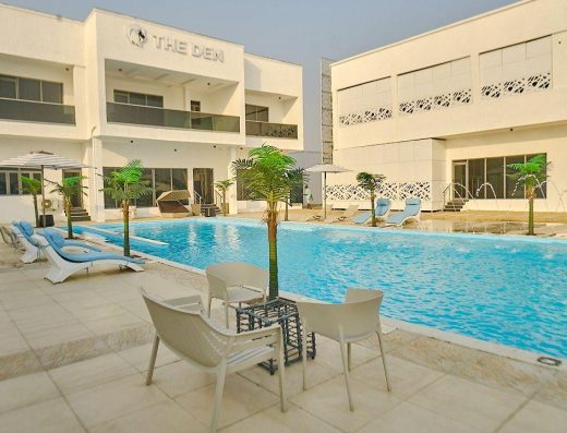 5 BR Private Beach Resort The Den Ilashe